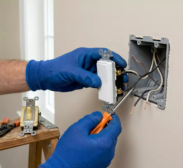 Professional Light Switch Replacement: Your Local Swap-Out Team in Deltona, FL
