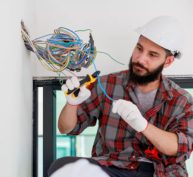 Professional Low Voltage Electrician: Your Local Systems Technician in Deltona, FL